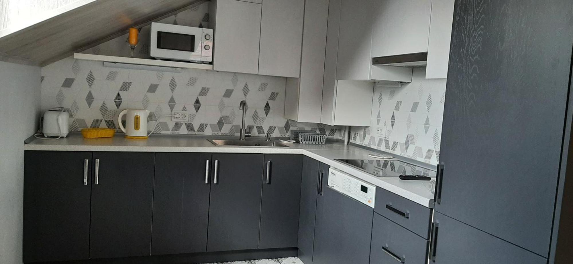 Сонячна Мансарда Apartment Kamianets-Podilskyi Luaran gambar